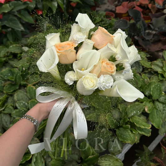 Timeless Union | Calla Lily Bridal Bouquet