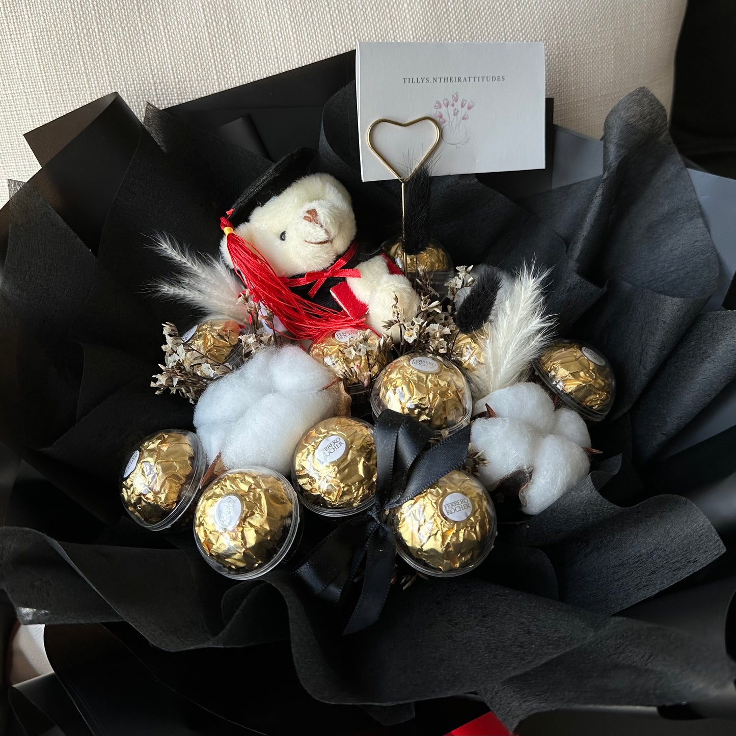 Custom Blooms | Fererro Rocher, Chocolate Bouquets